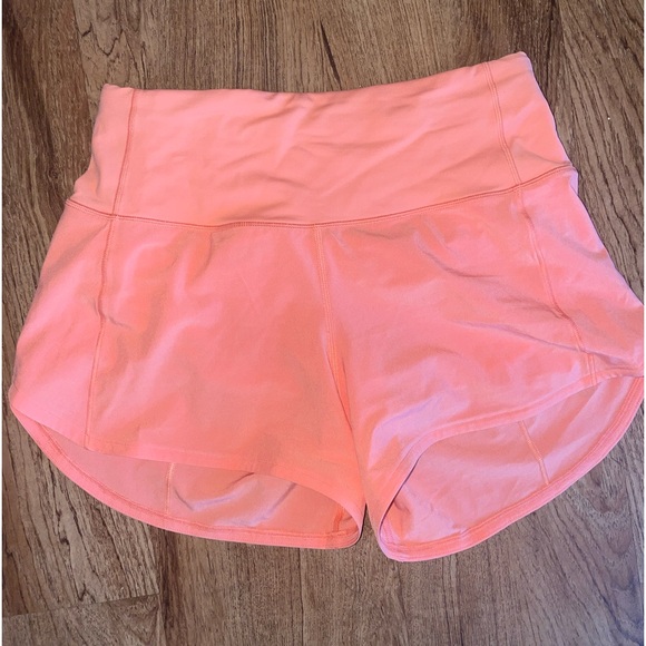 Lululemon Speed Up Short Size 2 - Picture 1 of 4